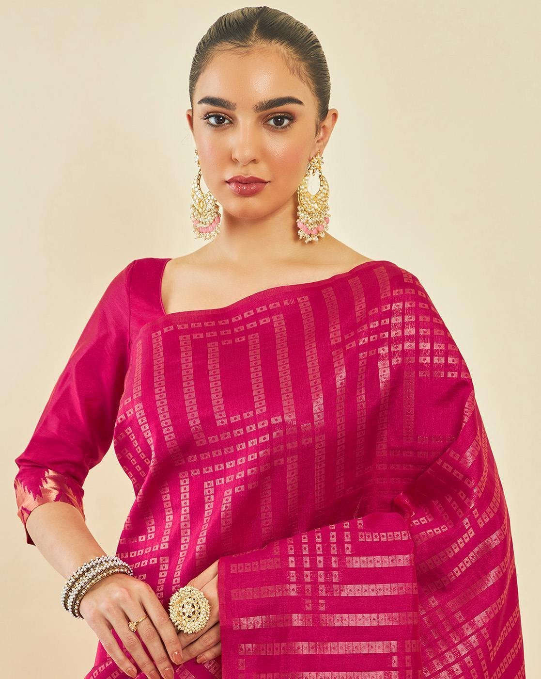 -1117Wx1400H-466492460-fuchsia-MODEL5